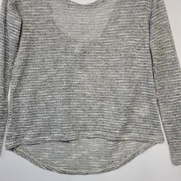 Aeropostale Sweater Womens Medium Gray White Open Back Scoop Y2K Casual Everyday - Picture 5 of 11